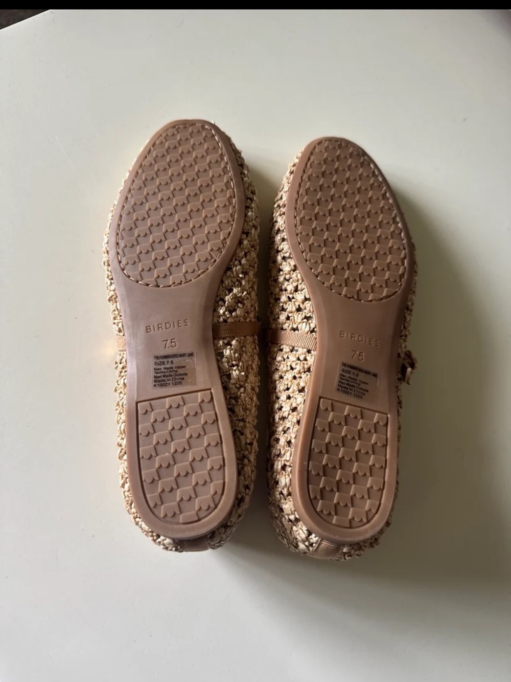 NWT BIRDIES THE HUMMINGBIRD MARY JANE
Tan Openweave Size 7.5 - Picture 10 of 12